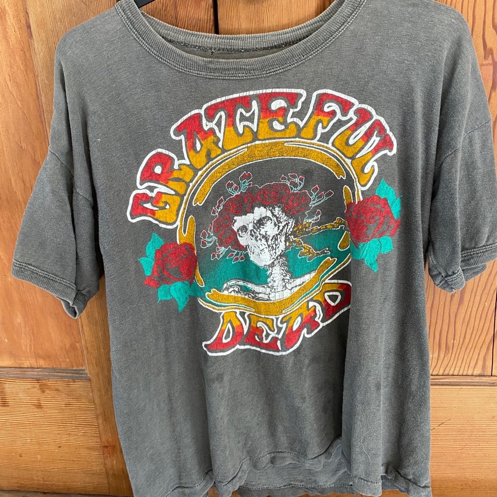Vintage Distressed Greatful Dead Top